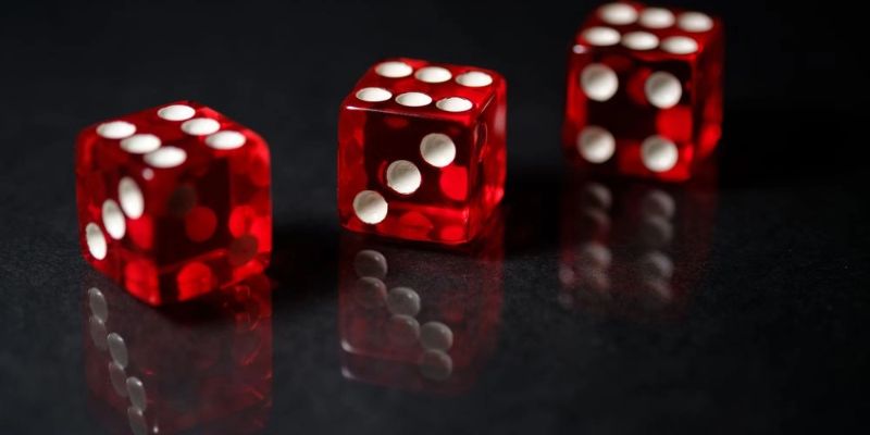 Giải Đáp Chơi Tài Xỉu Bị Bắt Không Và Độ An Toàn Ra Sao? 2 chơi tài xỉu bị bắt không